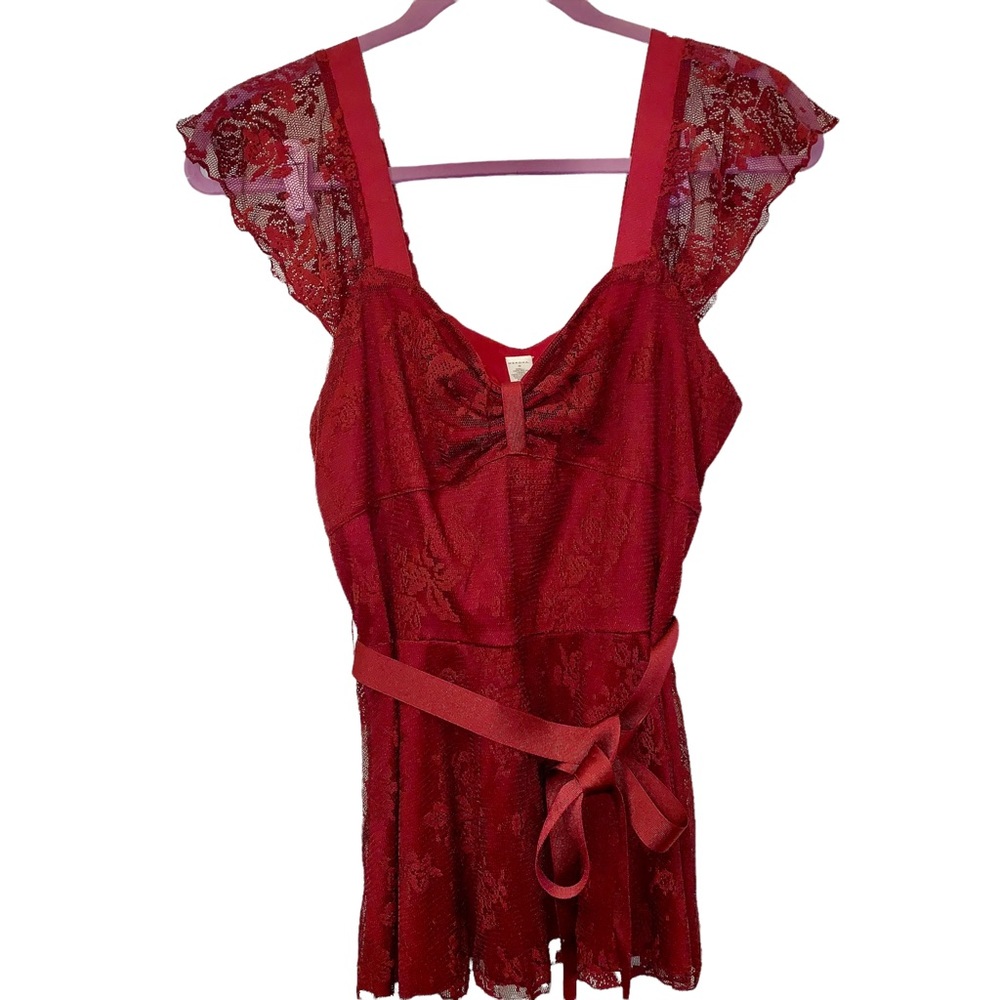 Floral Sleeveless Lace Top Deep Red - Size M